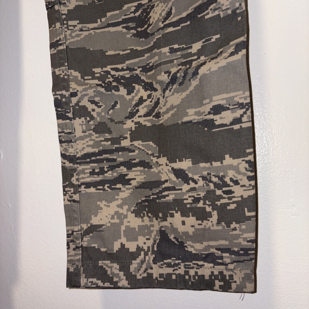 Air Force Military Pants Mens 32R Camouflage Camo Cargo